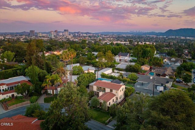 752 Glenview Road, Glendale, CA 91202