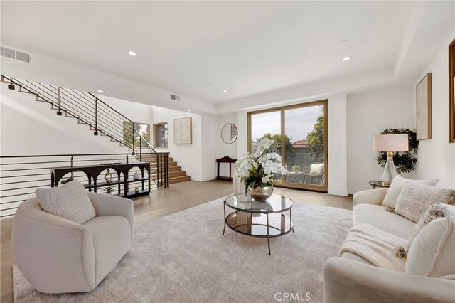 941 E California Boulevard 1, Pasadena, CA 91106