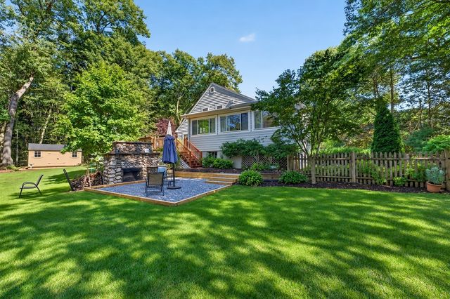 8 Wampum Path, Wayland, MA 01778