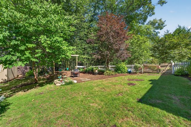 8 Wampum Path, Wayland, MA 01778
