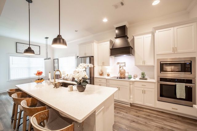 83 Ivy Loop, Phenix City, AL 36867