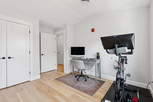 50 Cate St Unit 4, Portsmouth, NH 03801