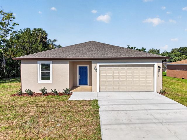 38905 PINE STREET, Umatilla, FL 32784