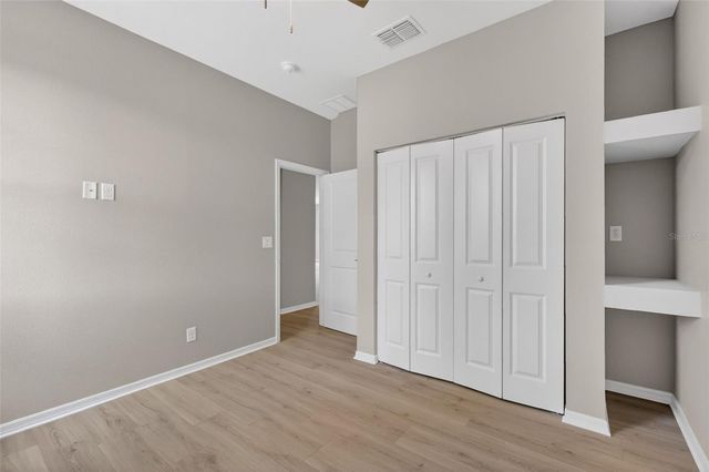 38905 PINE STREET, Umatilla, FL 32784