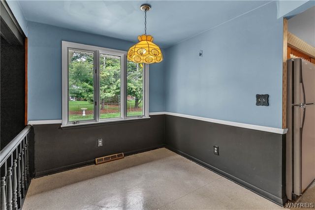 138 Coventry Road, Amherst, NY 14221