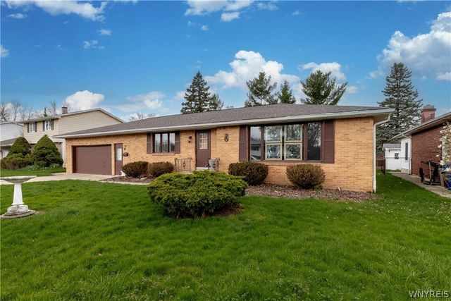 138 Coventry Road, Amherst, NY 14221