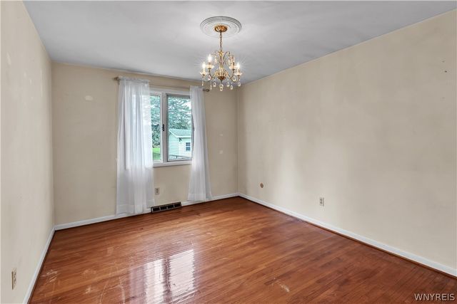 138 Coventry Road, Amherst, NY 14221