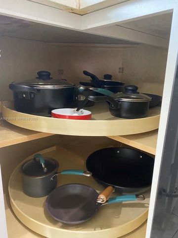 417 Cherry Tree Dr., Sebring, FL 33876