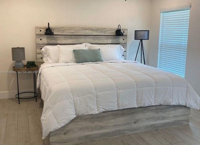 417 Cherry Tree Dr., Sebring, FL 33876