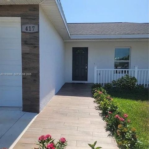 417 Cherry Tree Dr., Sebring, FL 33876