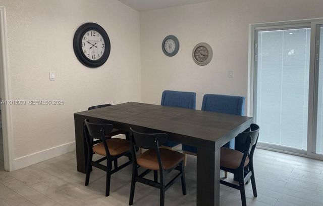 417 Cherry Tree Dr., Sebring, FL 33876