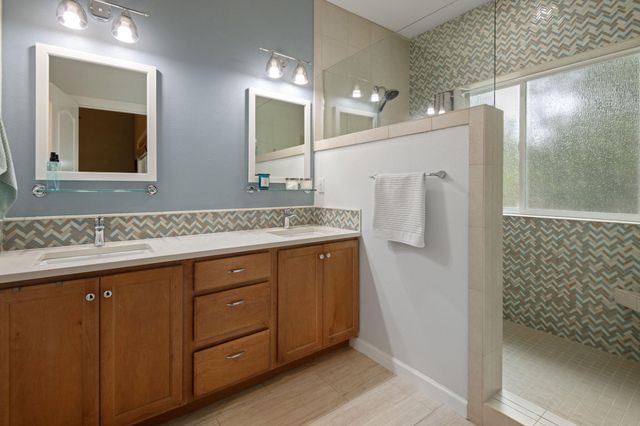 19562 Meadowbrook Drive, Bend, OR 97702