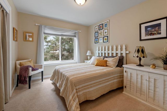 19562 Meadowbrook Drive, Bend, OR 97702