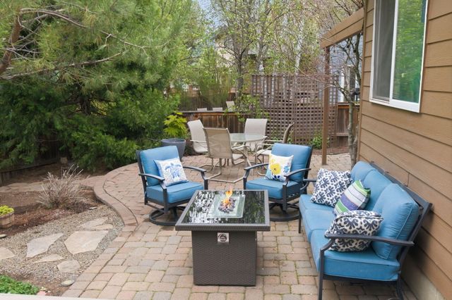 19562 Meadowbrook Drive, Bend, OR 97702