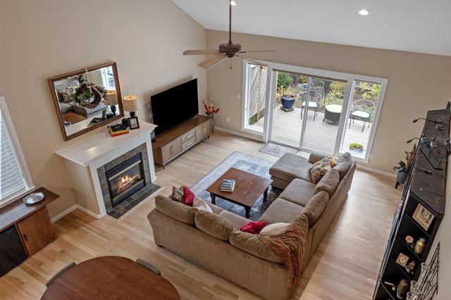 19562 Meadowbrook Drive, Bend, OR 97702