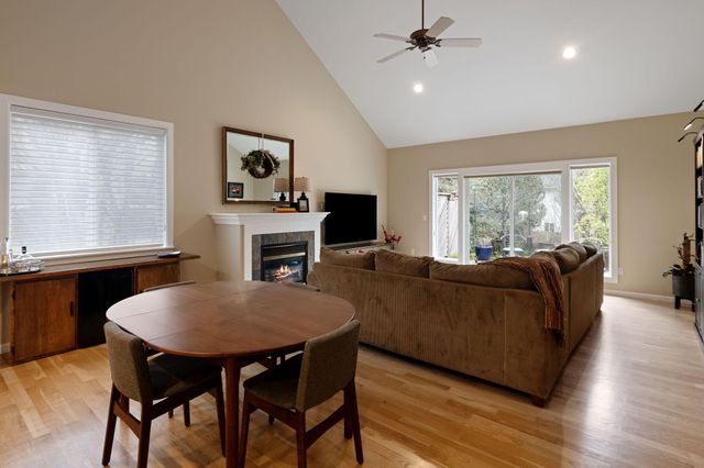 19562 Meadowbrook Drive, Bend, OR 97702