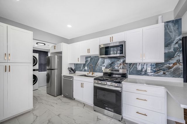 46 Bancroft Ave, Milford, MA 01757