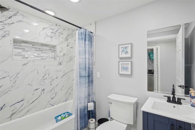 8015 28TH AVENUE N, St Petersburg, FL 33710