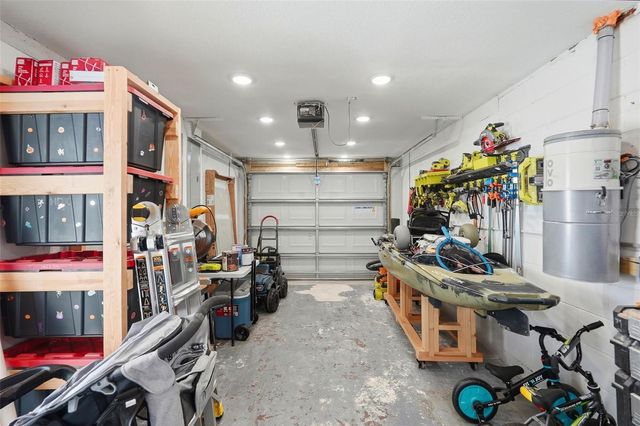 8015 28TH AVENUE N, St Petersburg, FL 33710