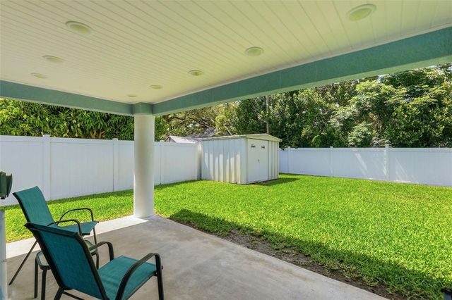 8015 28TH AVENUE N, St Petersburg, FL 33710