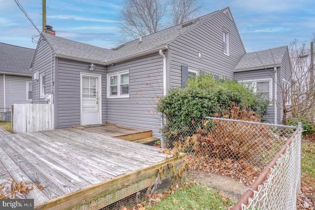 304 SECOND AVE, Harrington, DE 19952