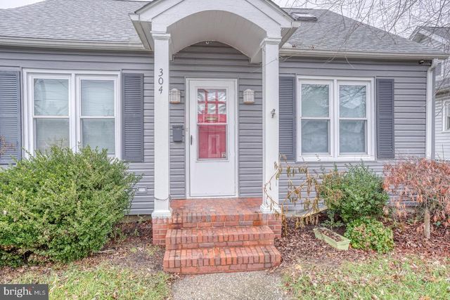 304 SECOND AVE, Harrington, DE 19952