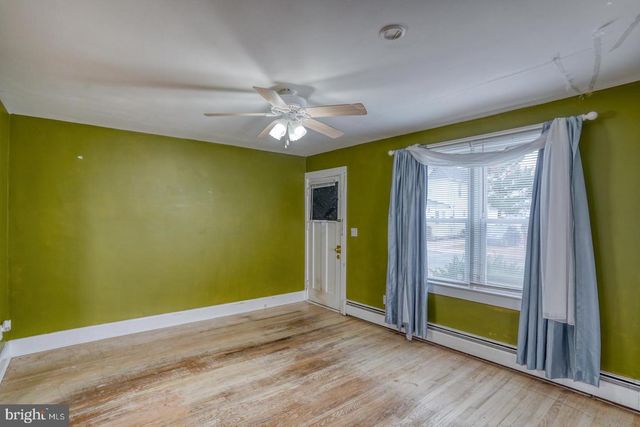 304 SECOND AVE, Harrington, DE 19952