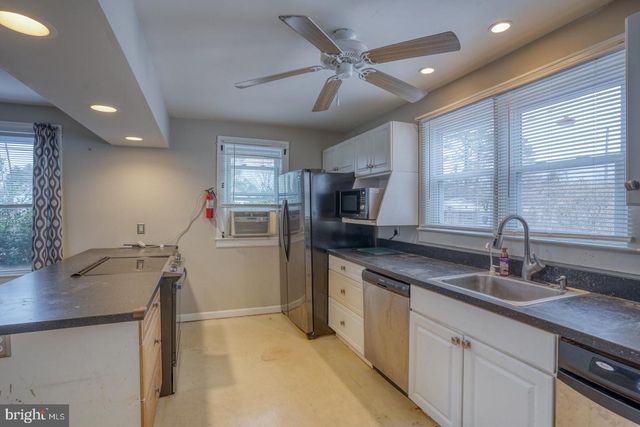 304 SECOND AVE, Harrington, DE 19952