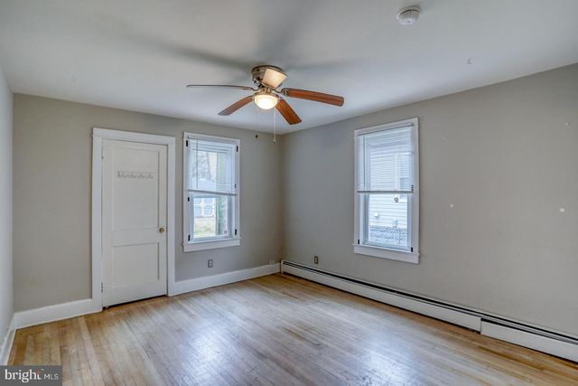 304 SECOND AVE, Harrington, DE 19952