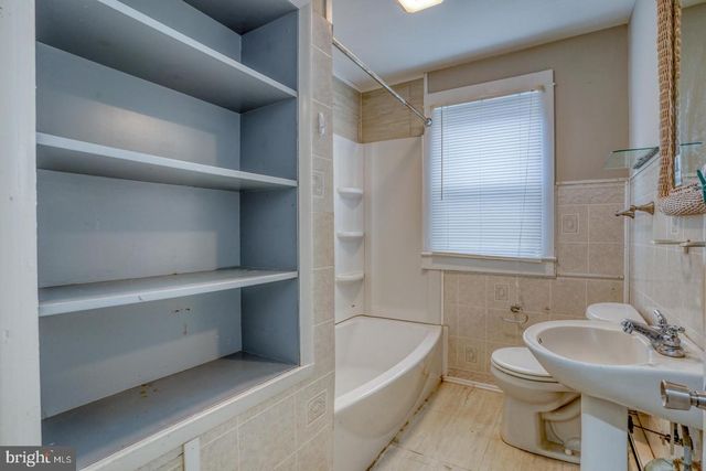 304 SECOND AVE, Harrington, DE 19952