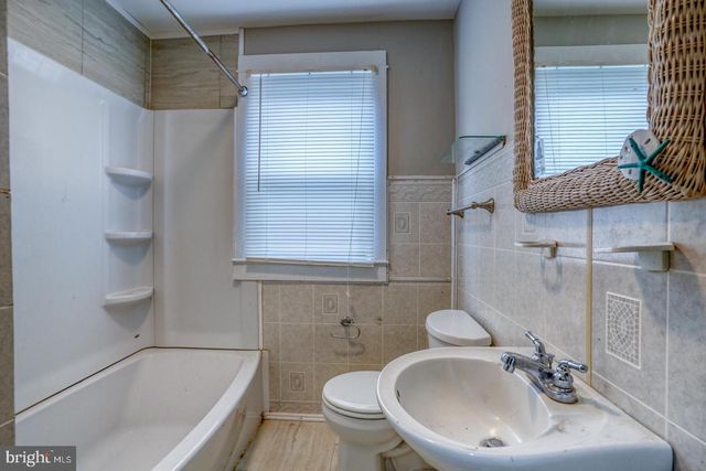 304 SECOND AVE, Harrington, DE 19952
