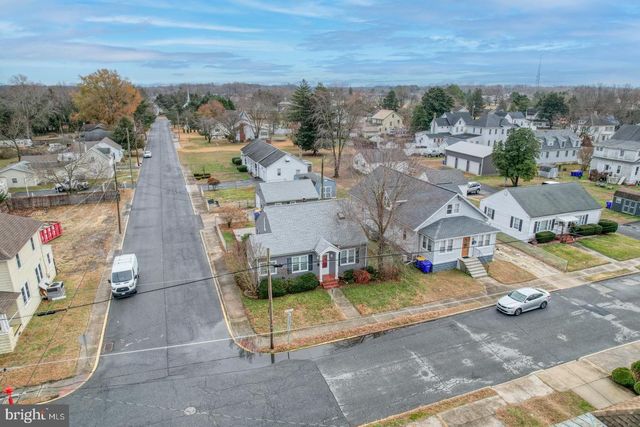 304 SECOND AVE, Harrington, DE 19952