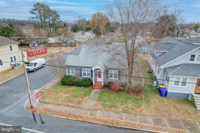 304 SECOND AVE, Harrington, DE 19952