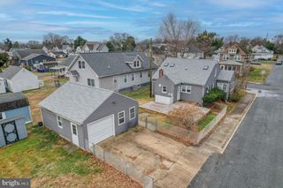 304 SECOND AVE, Harrington, DE 19952