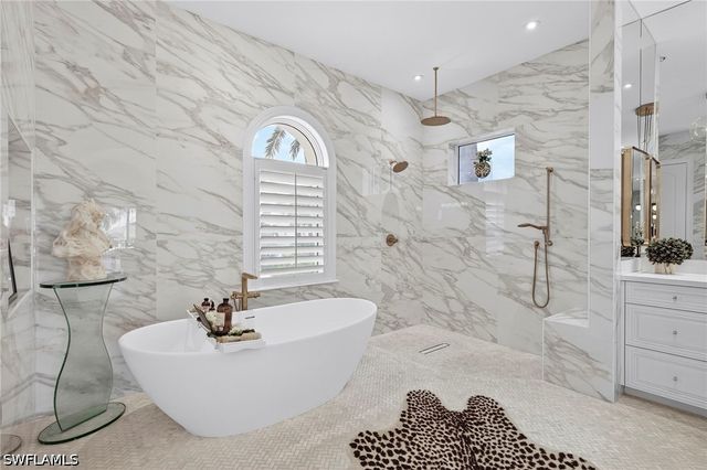 403 Seabee AVE, Naples, FL 34108