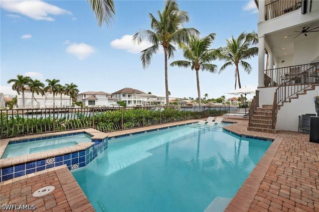 403 Seabee AVE, Naples, FL 34108