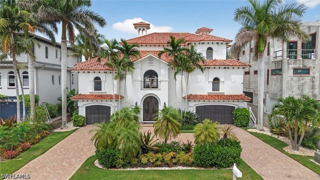 403 Seabee AVE, Naples, FL 34108