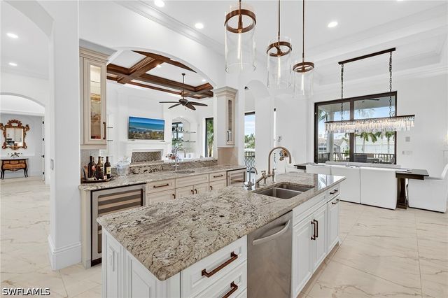403 Seabee AVE, Naples, FL 34108