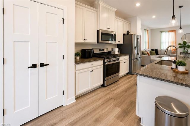 181 Cedar Crest DR, Smithfield, VA 23430