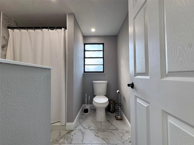 3857 WOODROW RIDGE STREET, Sarasota, FL 34233