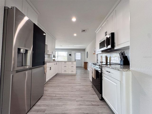 3857 WOODROW RIDGE STREET, Sarasota, FL 34233