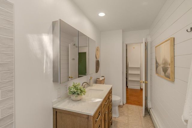 2024 Itasca Avenue, Saint Paul, MN 55116