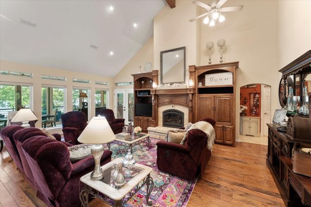 451 CR 2430, Pittsburg, TX 75686