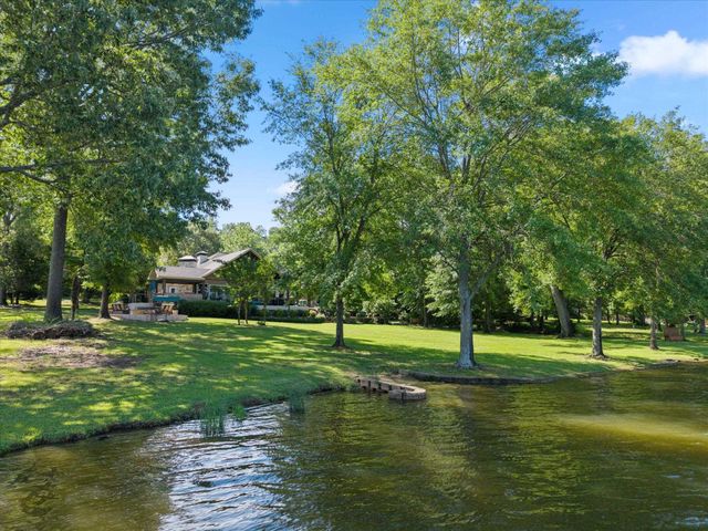 451 CR 2430, Pittsburg, TX 75686