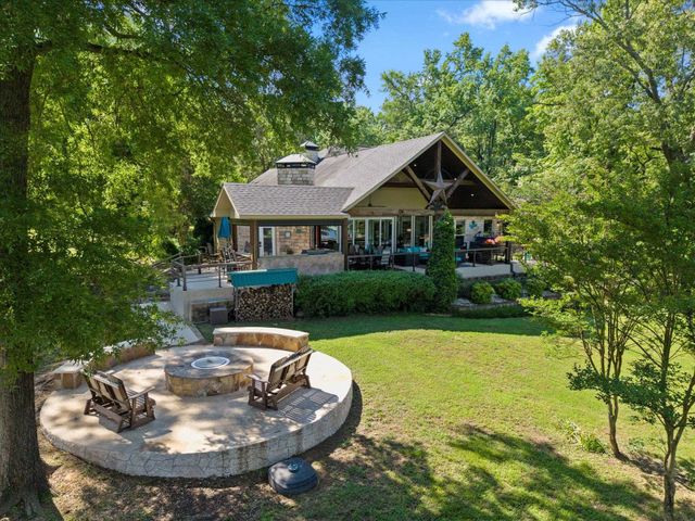 451 CR 2430, Pittsburg, TX 75686