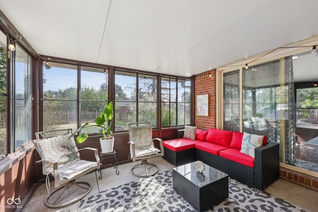 135 Westmoor Drive, Lebanon, IN 46052