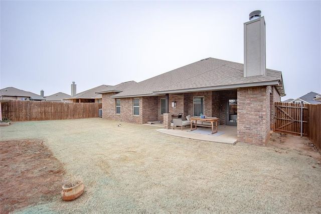 18644 Groveton Boulevard, Edmond, OK 73012