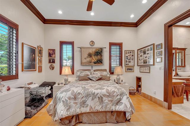 4251 SW 11th St, Miami, FL 33134