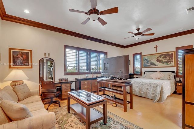 4251 SW 11th St, Miami, FL 33134