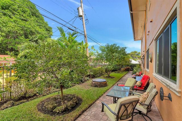 4251 SW 11th St, Miami, FL 33134